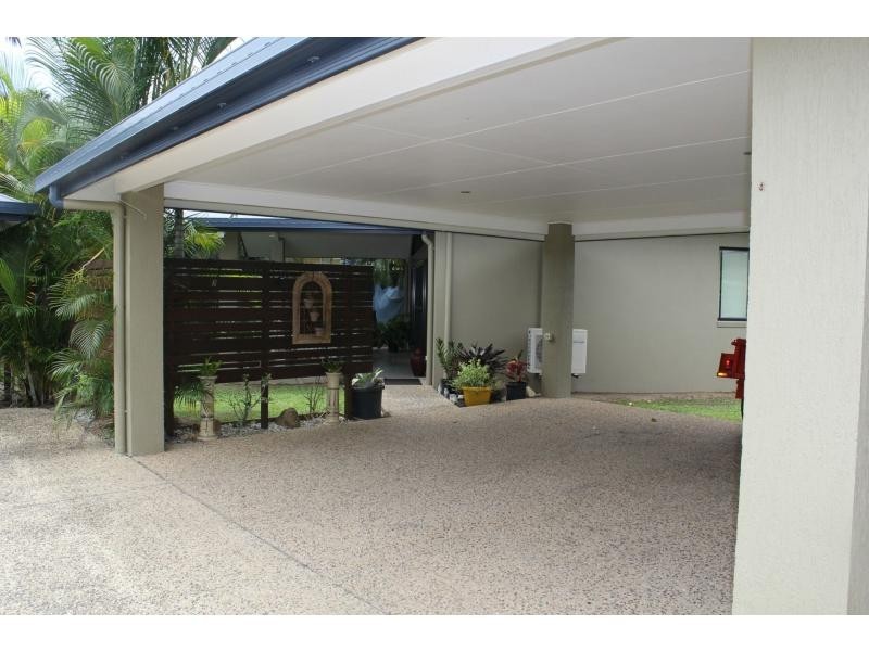 2/22 Jackey Jackey Street, South Mission Beach QLD 4852