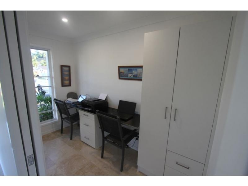 12 Voyager Street, South Mission Beach QLD 4852