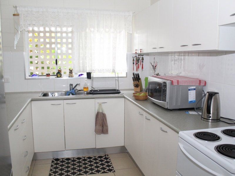 15 Seafarer Street, South Mission Beach QLD 4852