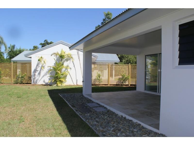 2/24 Southward Street, Mission Beach QLD 4852