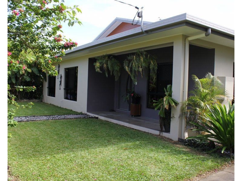 1 Golf Course Street, El Arish QLD 4855