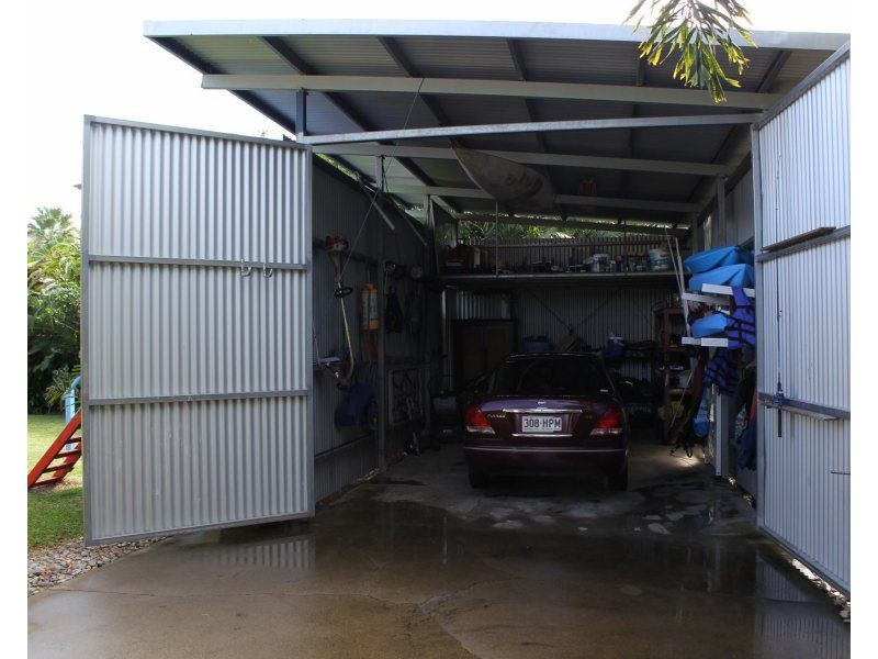 1 Golf Course Street, El Arish QLD 4855