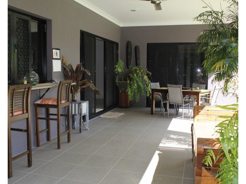 1 Golf Course Street, El Arish QLD 4855