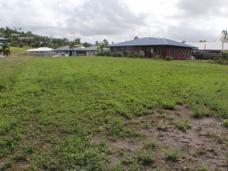 9 Spinnaker Street, South Mission Beach QLD 4852