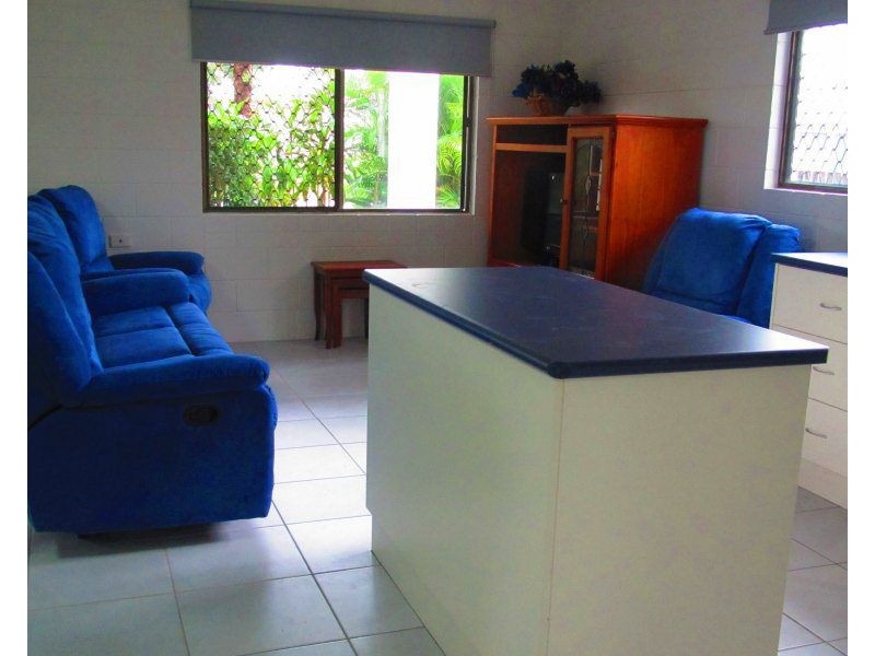 1/40 Wall Street, South Mission Beach QLD 4852