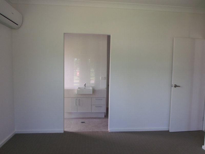 3 Iluka Close, Mission Beach QLD 4852