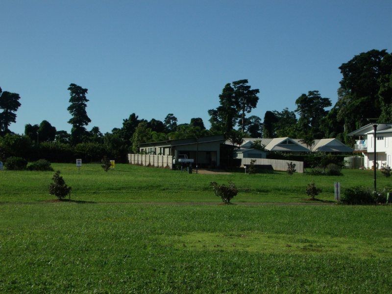 9 Rise Crescent, Mission Beach QLD 4852