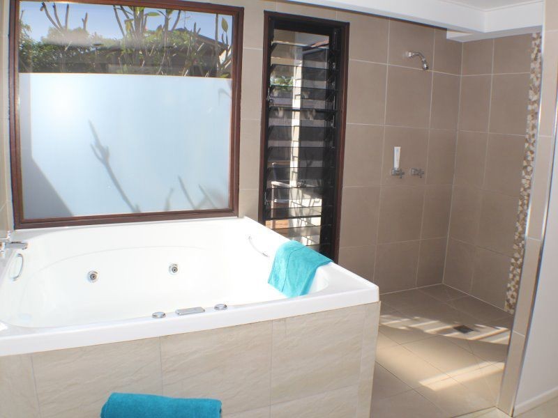 23 Buccaneer Street, South Mission Beach QLD 4852