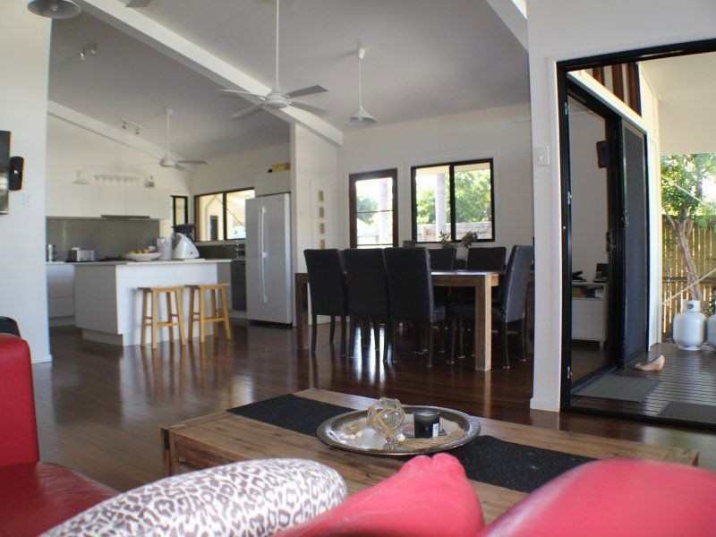 23 Buccaneer Street, South Mission Beach QLD 4852