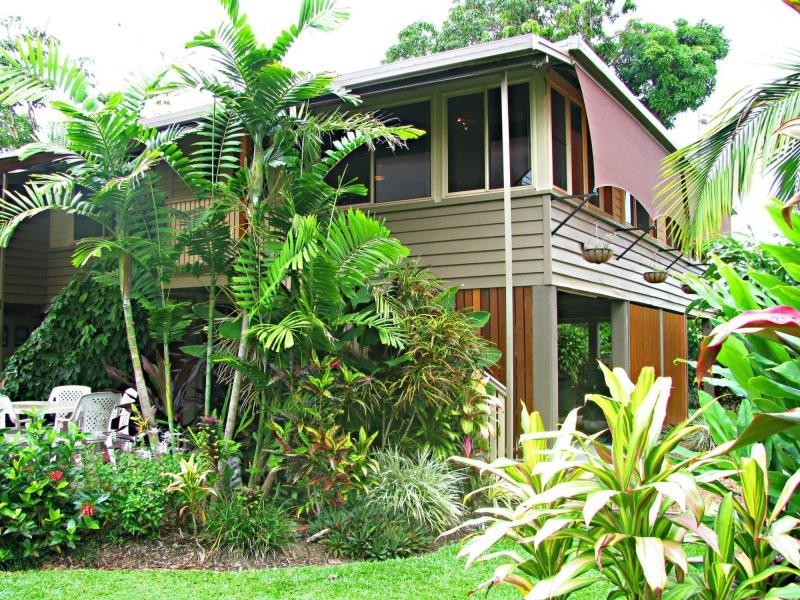 2 Glasgow Street, El Arish QLD 4855