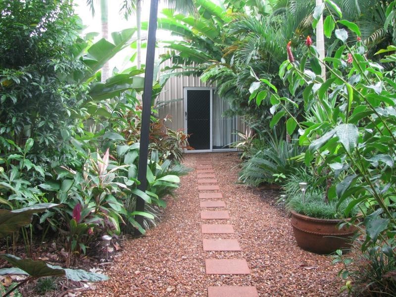 2 Glasgow Street, El Arish QLD 4855