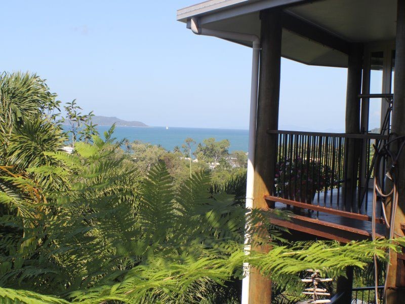 1 Bedarra Terrace, South Mission Beach QLD 4852