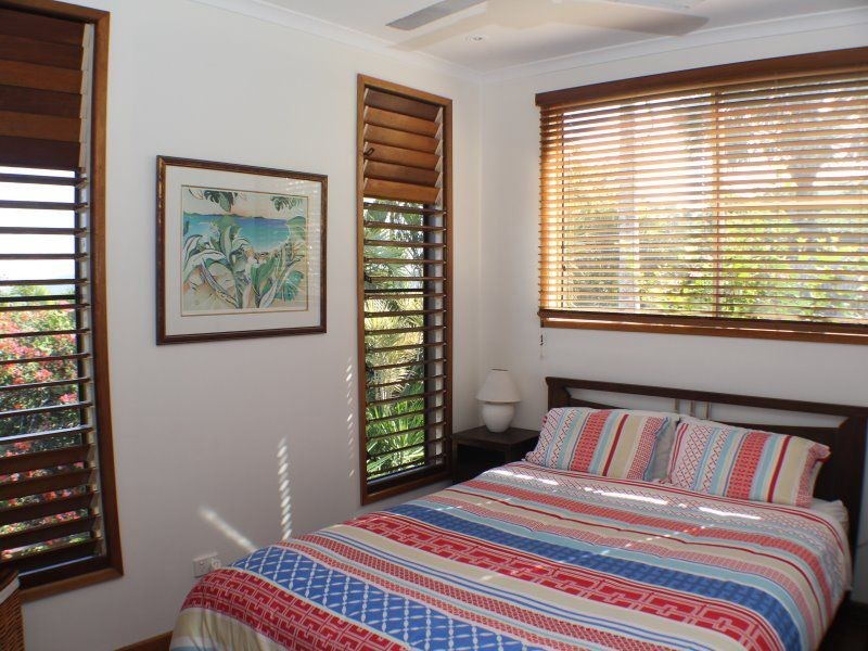 1 Bedarra Terrace, South Mission Beach QLD 4852