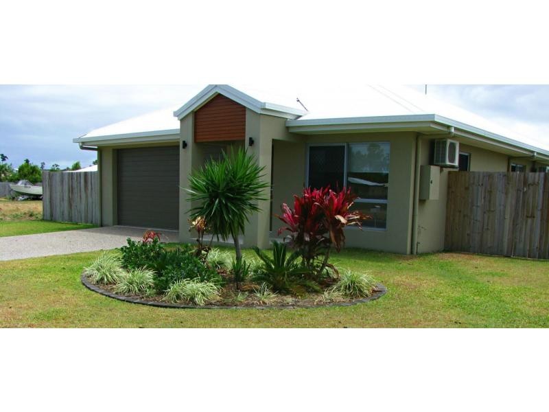 16 Heliconia Street, South Mission Beach QLD 4852