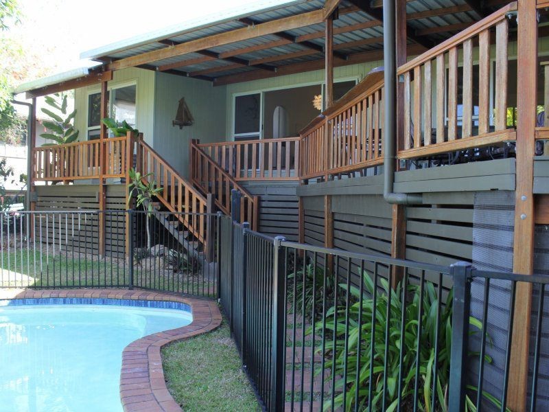 49 Cutten Street, Bingil Bay QLD 4852