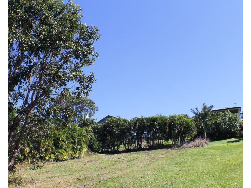 7 Commodore Street, South Mission Beach QLD 4852