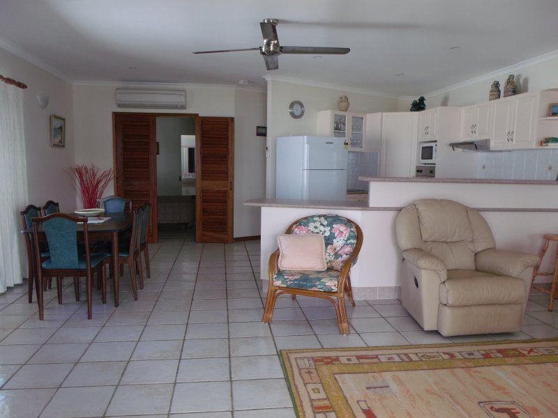 3/112 Kennedy Esplanade, South Mission Beach QLD 4852