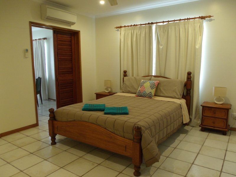 3/112 Kennedy Esplanade, South Mission Beach QLD 4852