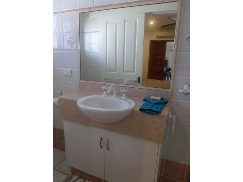 3/112 Kennedy Esplanade, South Mission Beach QLD 4852