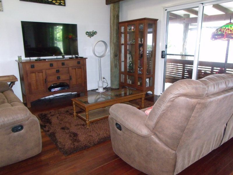 4 Admiralty Street, South Mission Beach QLD 4852