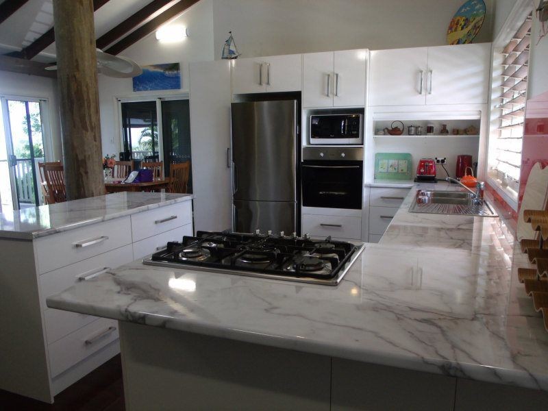 4 Admiralty Street, South Mission Beach QLD 4852