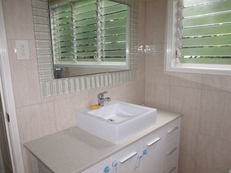 4 Admiralty Street, South Mission Beach QLD 4852