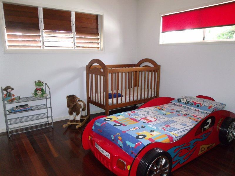 4 Admiralty Street, South Mission Beach QLD 4852