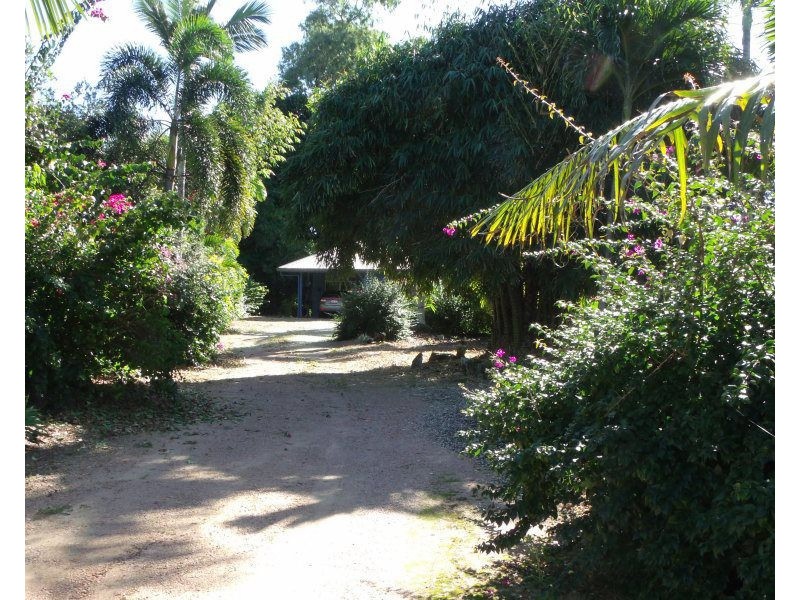 29 Pacific Parade, Mission Beach QLD 4852