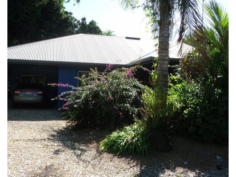 29 Pacific Parade, Mission Beach QLD 4852