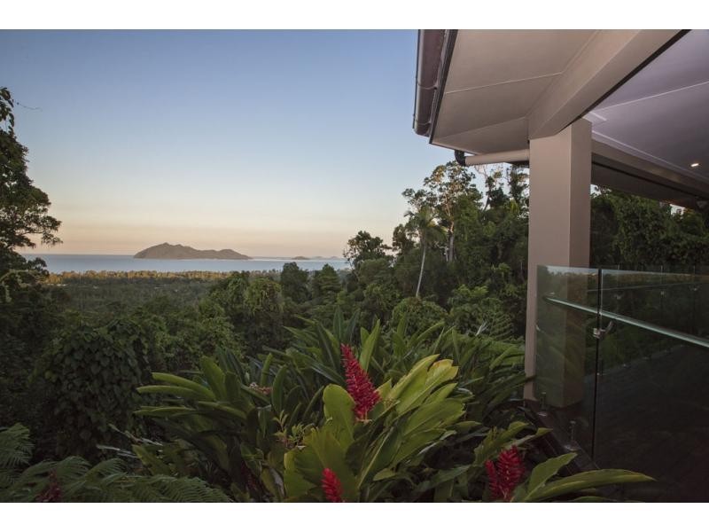 32 Mission Circle, Wongaling Beach QLD 4852