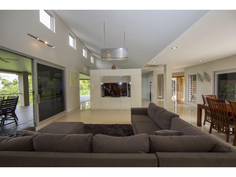 32 Mission Circle, Wongaling Beach QLD 4852