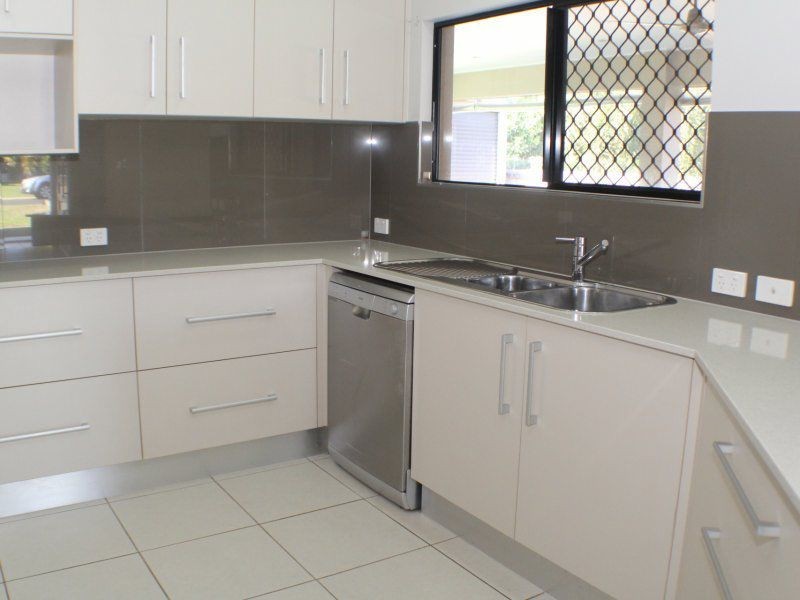 22 Clipper Court, South Mission Beach QLD 4852