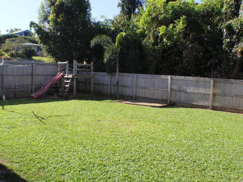 22 Clipper Court, South Mission Beach QLD 4852