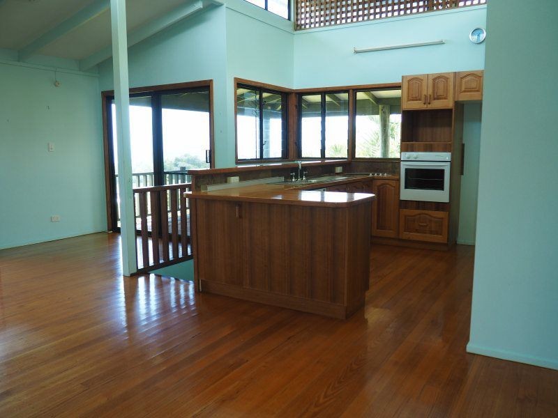 2/2 Admiralty Street, South Mission Beach QLD 4852