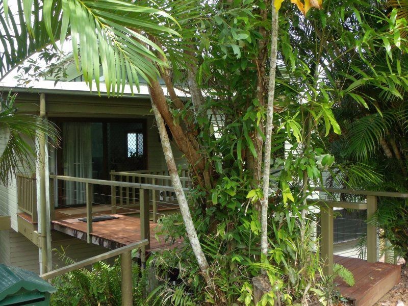 2/2 Admiralty Street, South Mission Beach QLD 4852