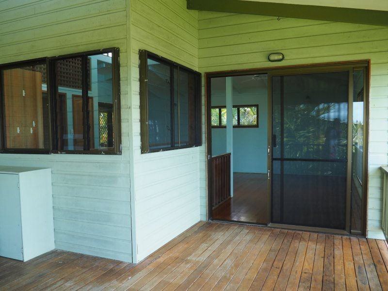 2/2 Admiralty Street, South Mission Beach QLD 4852