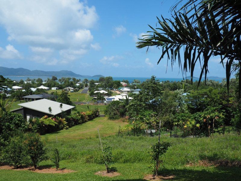 2/2 Admiralty Street, South Mission Beach QLD 4852