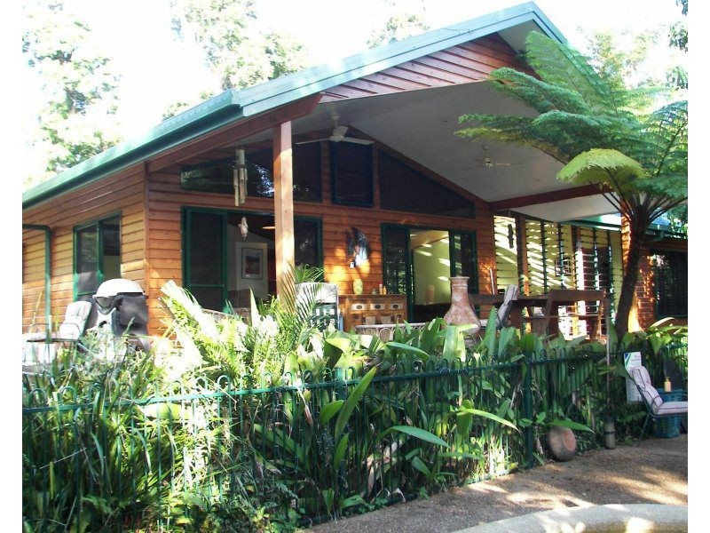 79 Cutten Street, Bingil Bay QLD 4852