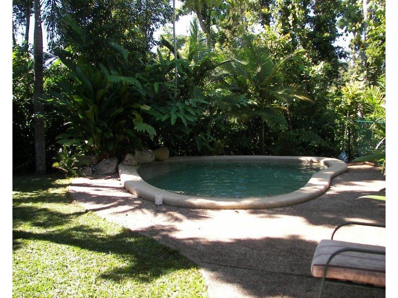 79 Cutten Street, Bingil Bay QLD 4852