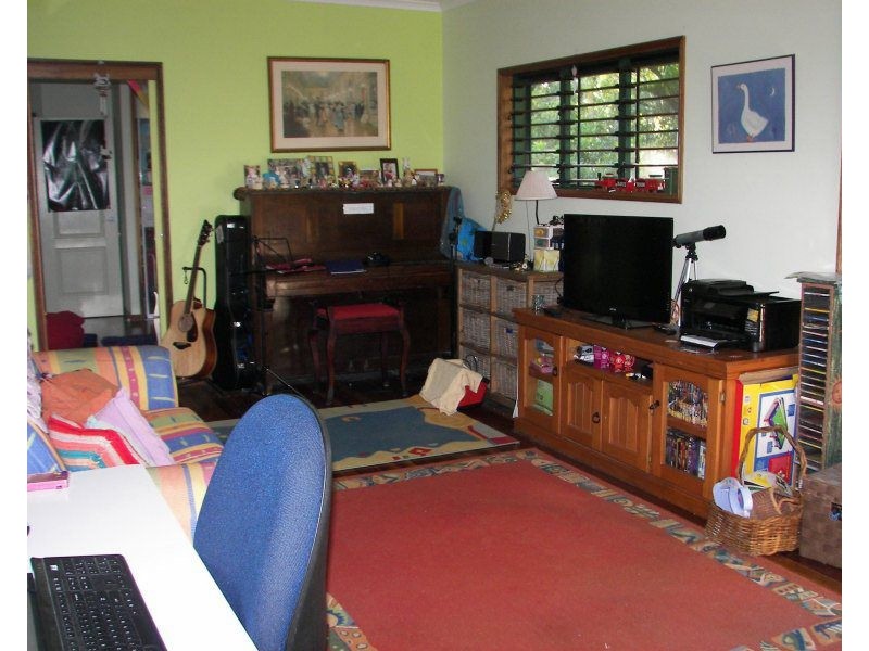 79 Cutten Street, Bingil Bay QLD 4852