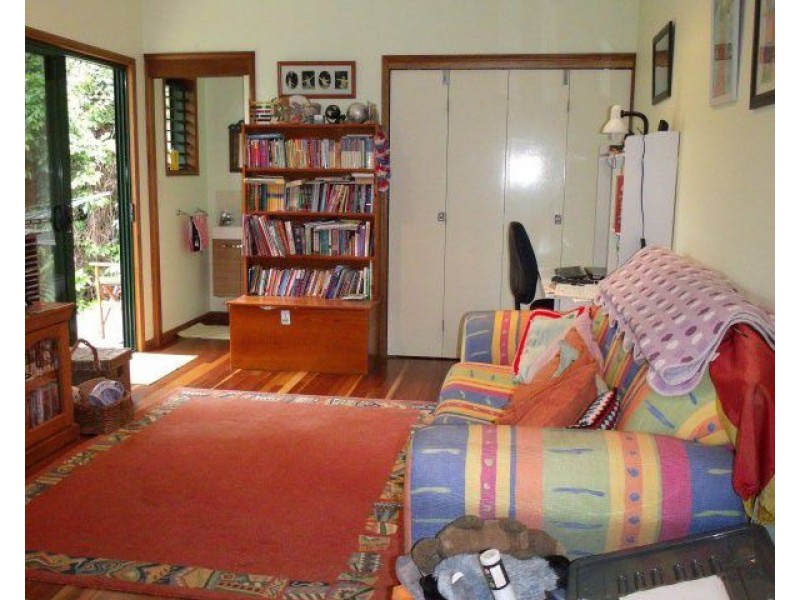 79 Cutten Street, Bingil Bay QLD 4852