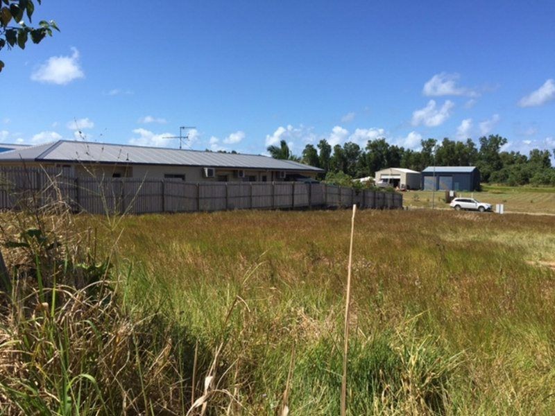 16 Nivosa Court, Mission Beach QLD 4852