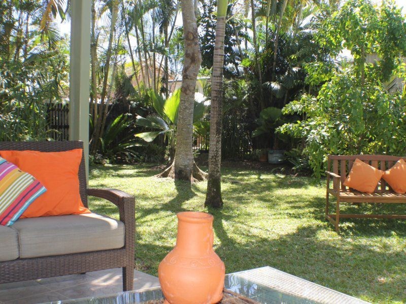 32 Holland Street, Wongaling Beach QLD 4852