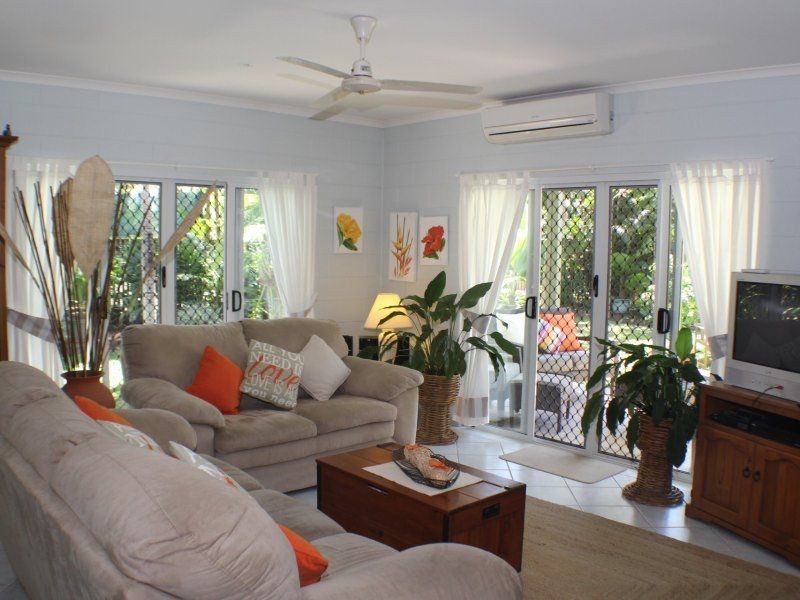 32 Holland Street, Wongaling Beach QLD 4852