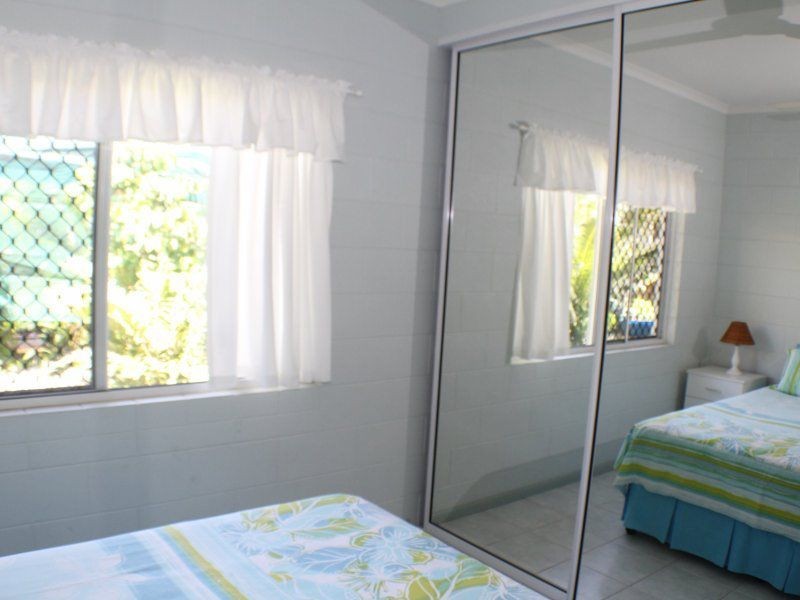 32 Holland Street, Wongaling Beach QLD 4852