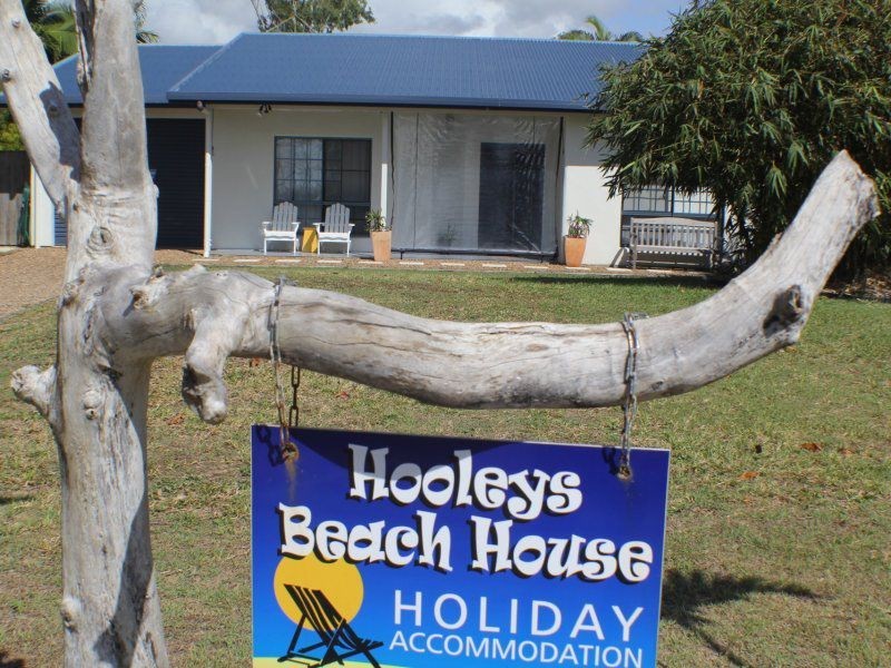 10 Conch Street, Mission Beach QLD 4852