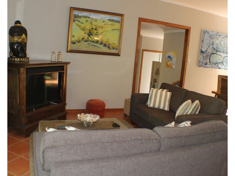 1/627 Bingil Bay Road, Bingil Bay QLD 4852