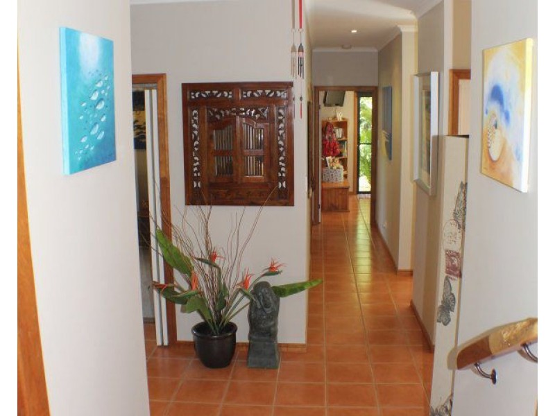 1/627 Bingil Bay Road, Bingil Bay QLD 4852