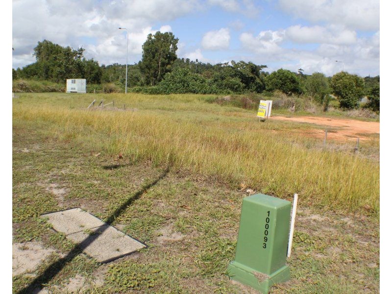 1 Shore Street, Wongaling Beach QLD 4852