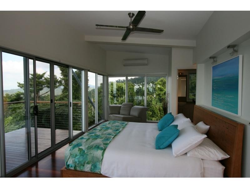 Mission Beach QLD 4852